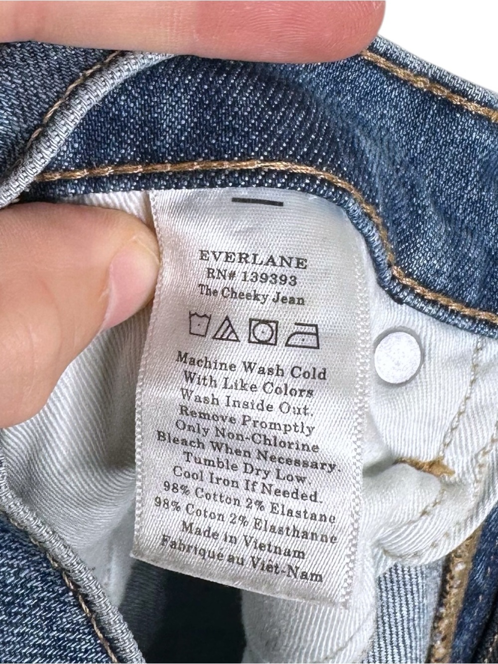 Everlane Cheeky Denim Jeans - Picture 6 of 6